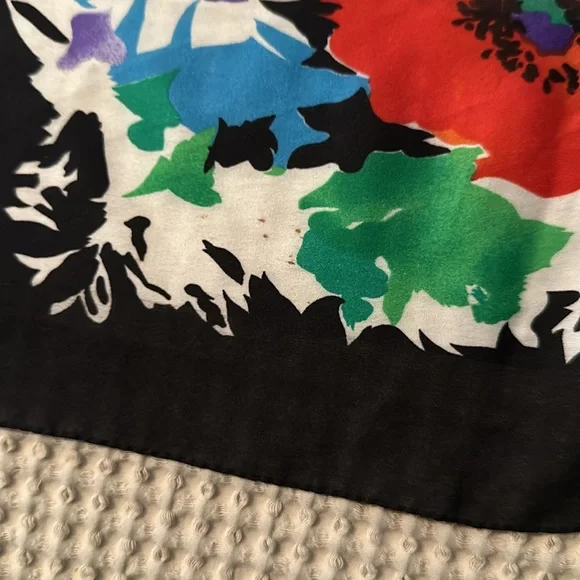 Silken by Berkshire vintage scarf - Picture 5 of 5